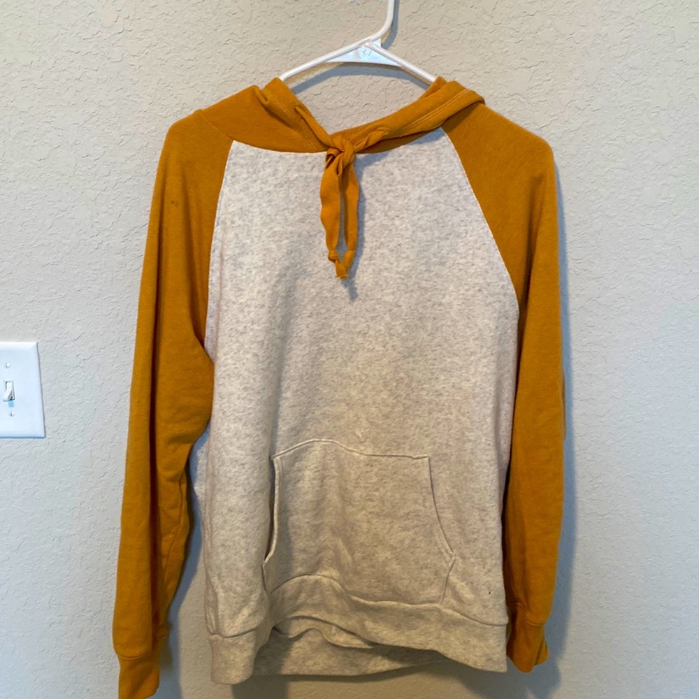 American Eagle two-toned hoodie